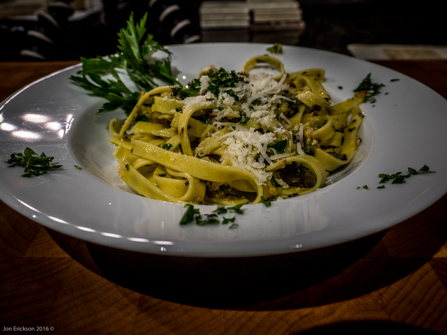 Spaghetti with Garlic, Anchovies, Capers and Bread Crumbs | Searching4Zen